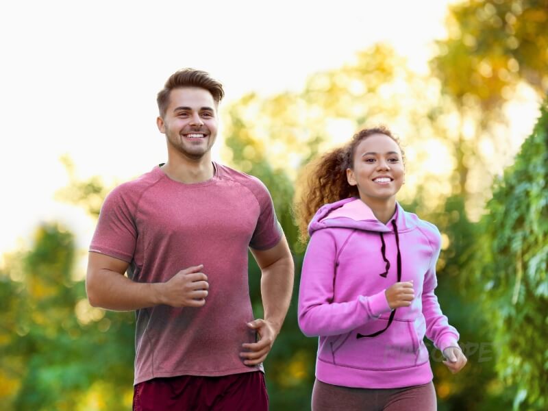 apprendre à courir programme pour débutant_homme femme_parc_MaCompet